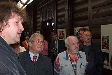 Autor przepięknych zdjęć Czesław Narkiewicz przekazał na moment swój aparat, narzędzie tej przepięknej wystawy...
