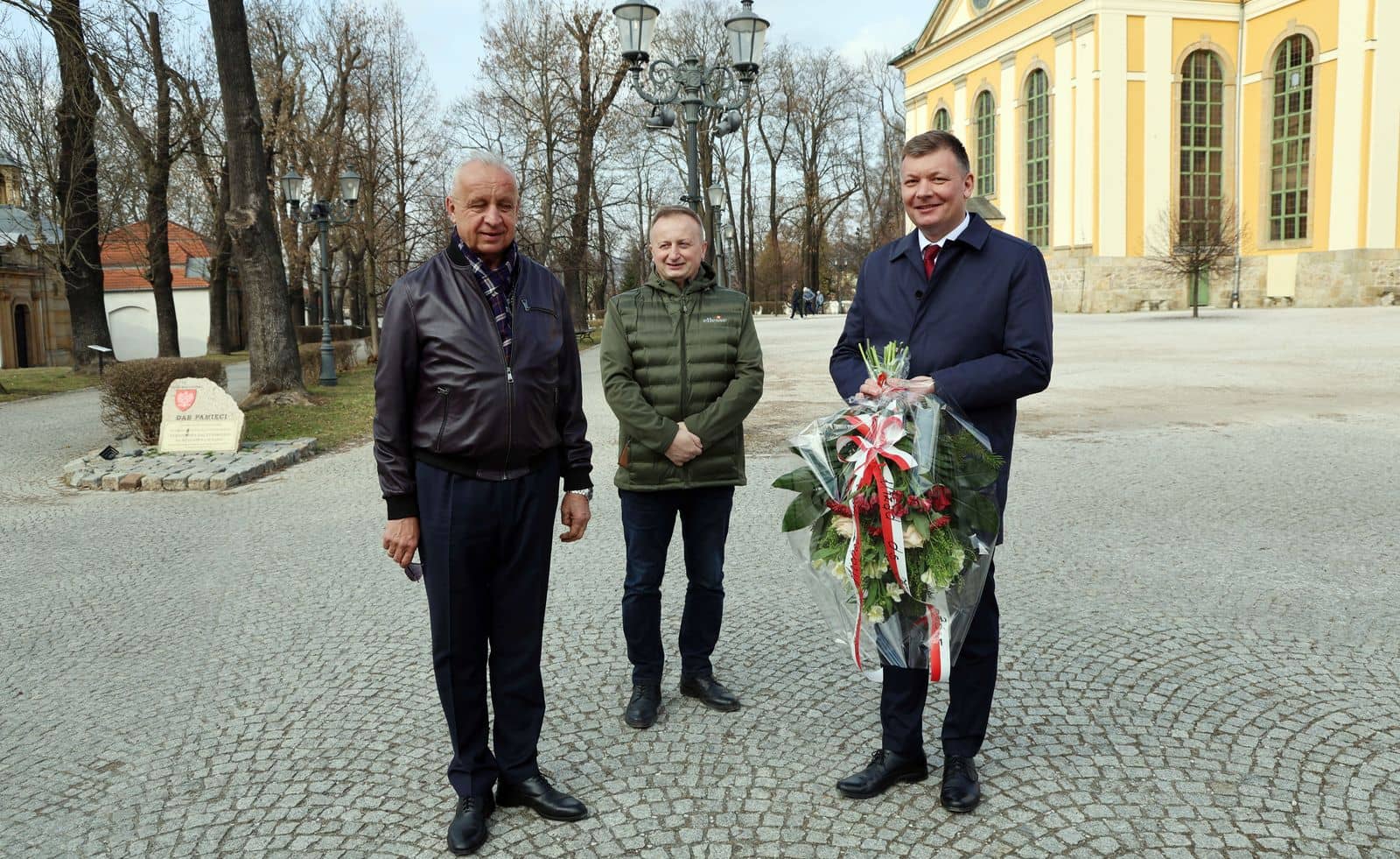 O historii i pamięci – wizyta ministra w Jeleniej Górze