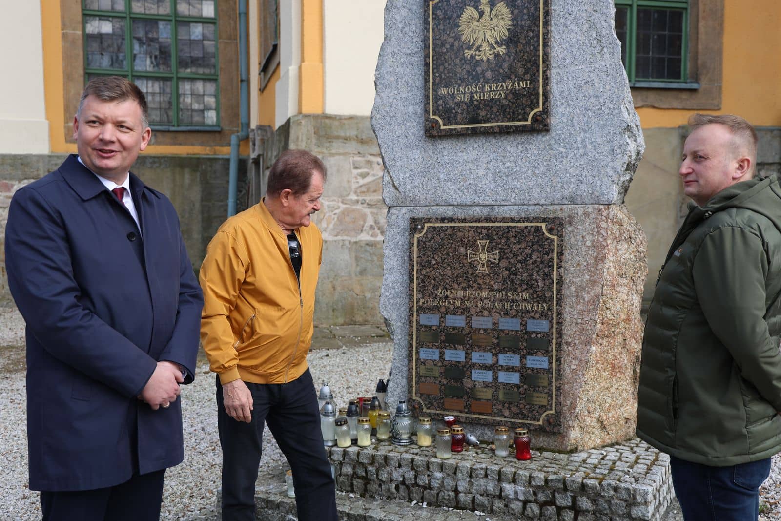 O historii i pamięci – wizyta ministra w Jeleniej Górze