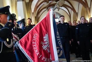 Pięcioro nowych policjantów w Jeleniej Górze