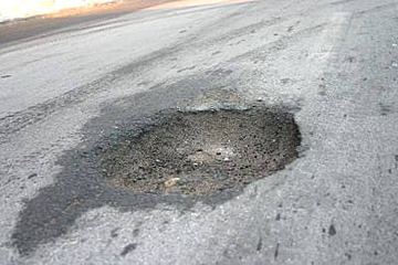 Ulice miasta jak ser szwajcarski