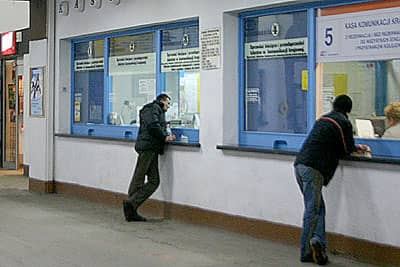 Po dwóch latach przerwy z Jeleniej Góry wyruszą pociągi pospieszne.