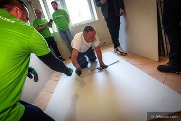 Harcerska kuchnia bez barier. Leroy Merlin remontuje Dom Harcerza w Jeleniej Górze