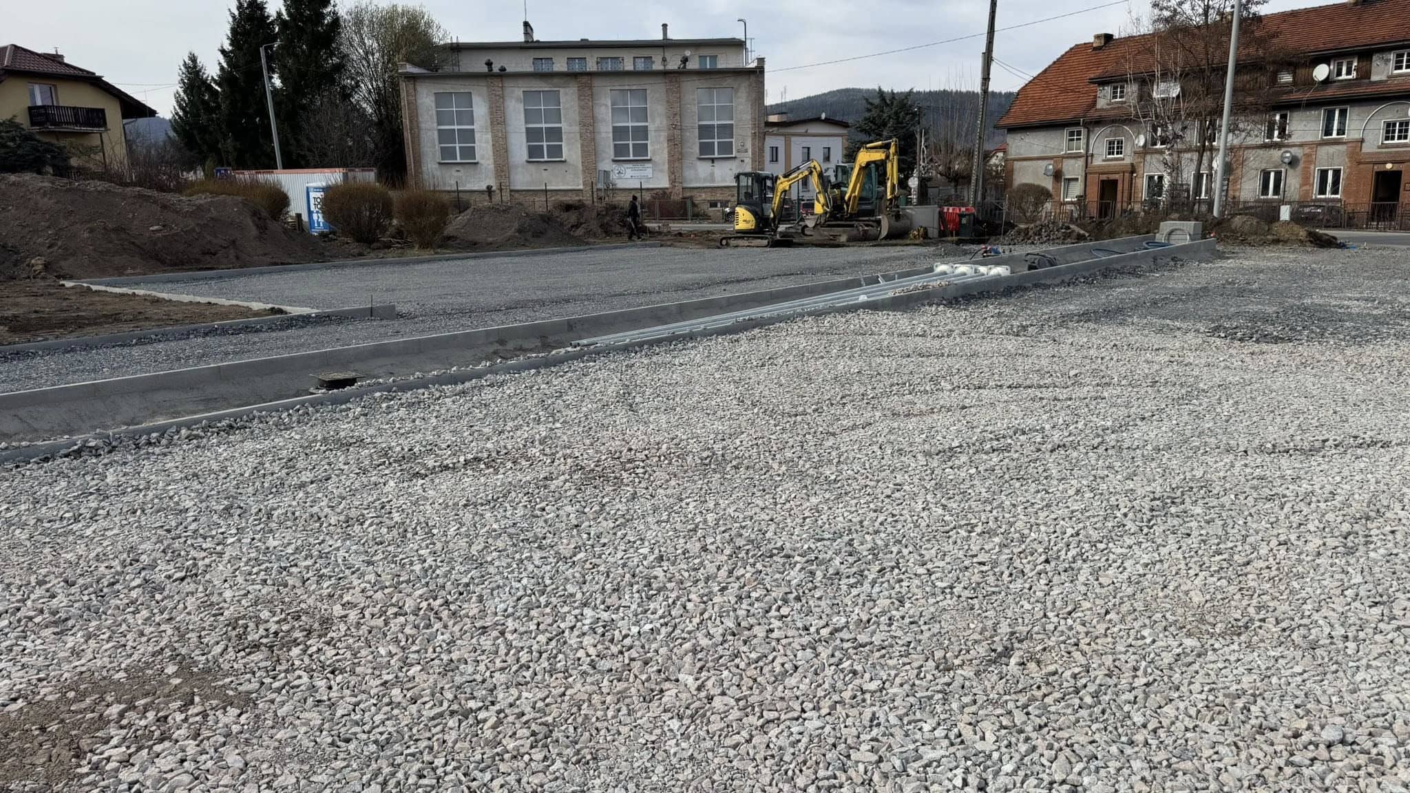 W Piechowicach powstaje nowe boisko