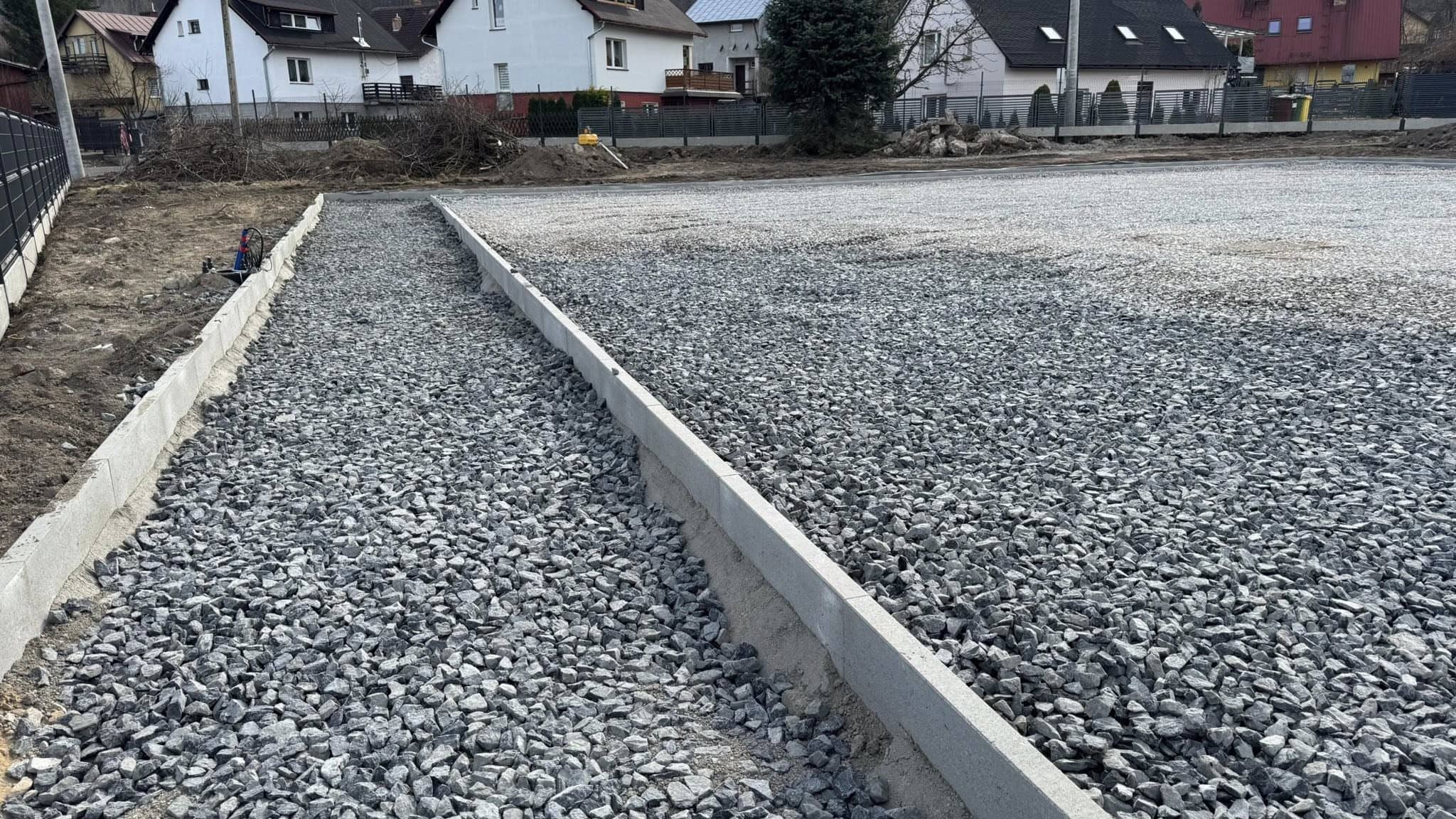 W Piechowicach powstaje nowe boisko