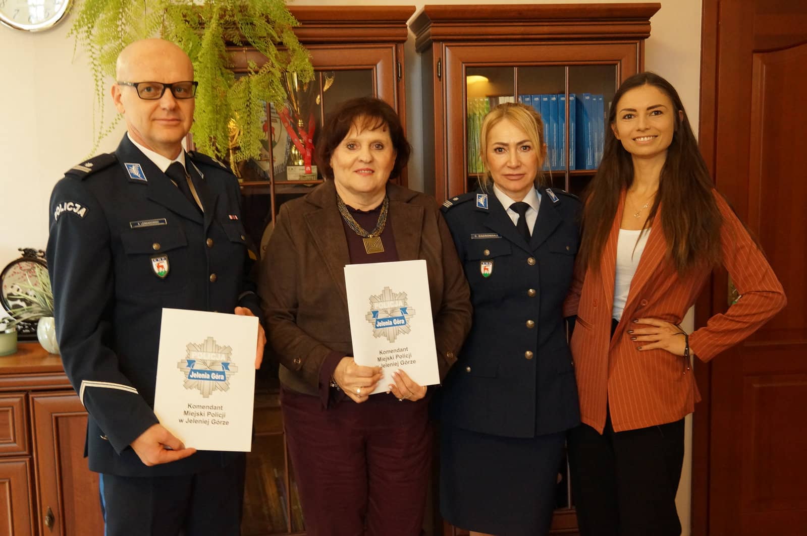 KANS i policja łączą siły