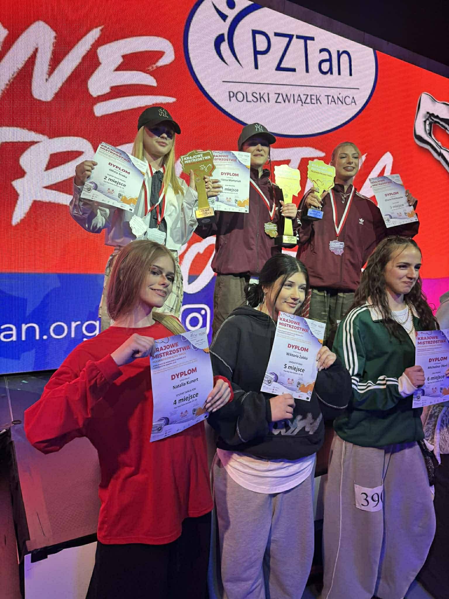 Olivia podbija scenę taneczną