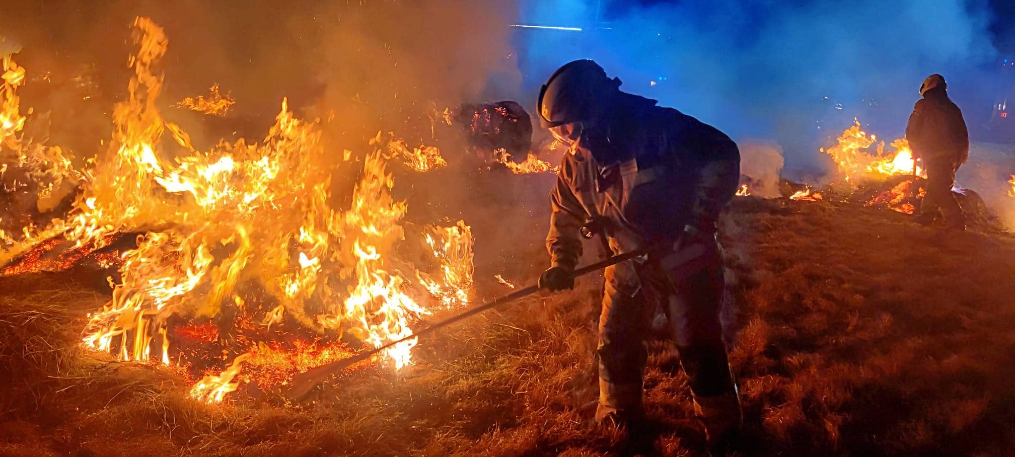 Nocna walka strażaków