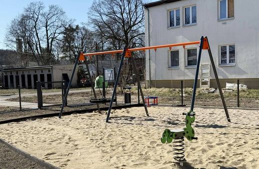 Plac zabaw prawie gotowy