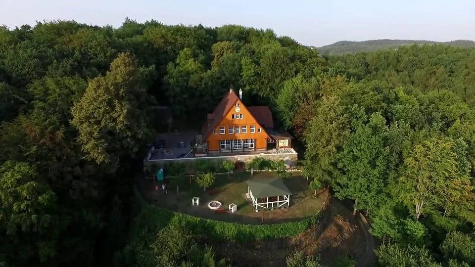 Wałbrzyska Harcówka – punkt startowy w Góry Wałbrzyskie