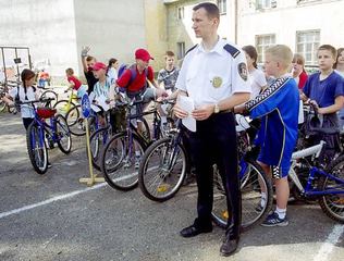 Straż Miejska organizuje egzamin na kartę rowerową.