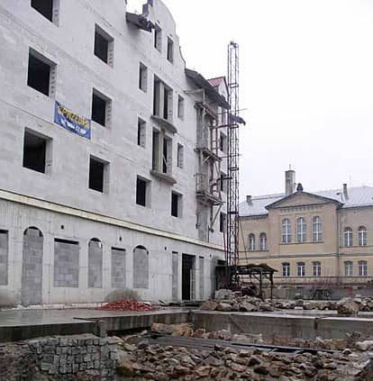 Niepowodzenie w budowie kolejnego hotelu przy ulicy Kopernika.