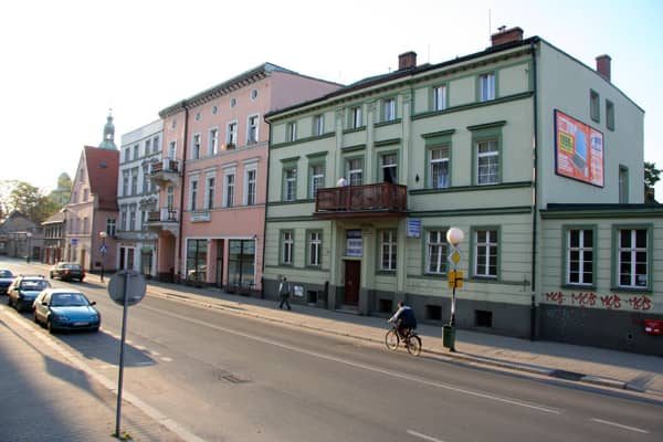 Od frontu dobre wrażenie – z tyłu, niekoniecznie.