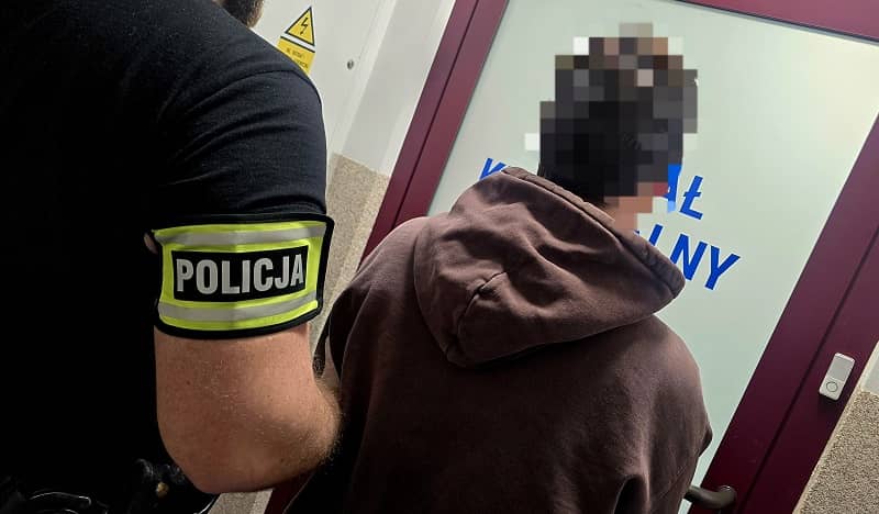 Dla rozrywki strzelał po nocach z broni