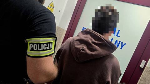 Dla rozrywki strzelał po nocach z broni