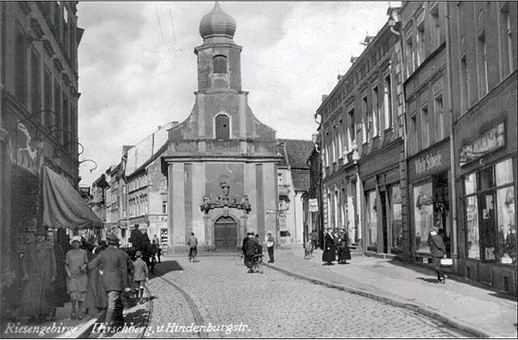 Hindenburgstrasse w latach 30-tych. Do dziś prawie się nie zmieniła.