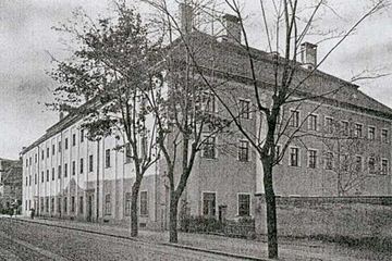 Szkoła ewangelicka, czyli popularna „handlówka”.