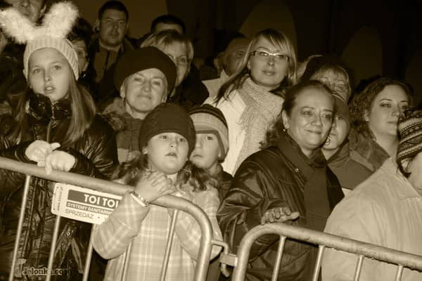 AD 2010 witany świetliście i deszczowo – VIDEO