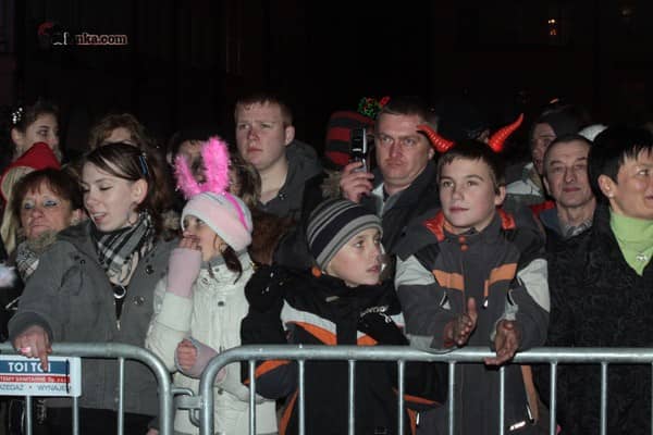 AD 2010 witany świetliście i deszczowo – VIDEO