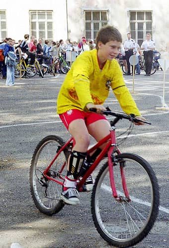 Brakuje odpowiednich stojaków, aby można było zostawić tam rower.