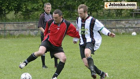 Woskar II Wojcieszyce - Spójnia Sady 2:6 (1:3).