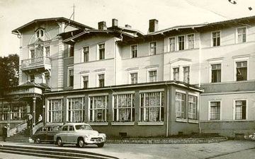 Ten sam budynek jako Dom Turysty w latach 60-tych minionego stulecia.