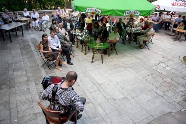 Przyciąganie akordeonami