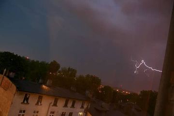 Pioruny waliły w kotlinę