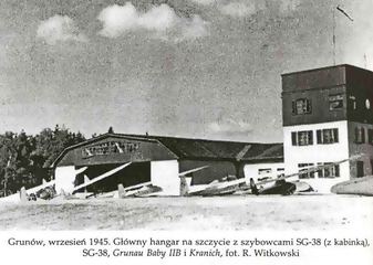 Zdjęcie Szybowcowej w Grunowie w 1945 roku.