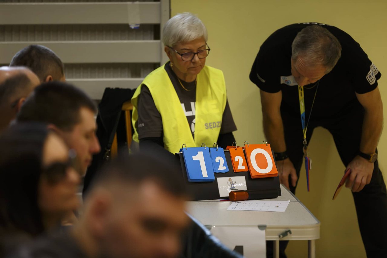 Rzucali kulami w Jeleniej Górze