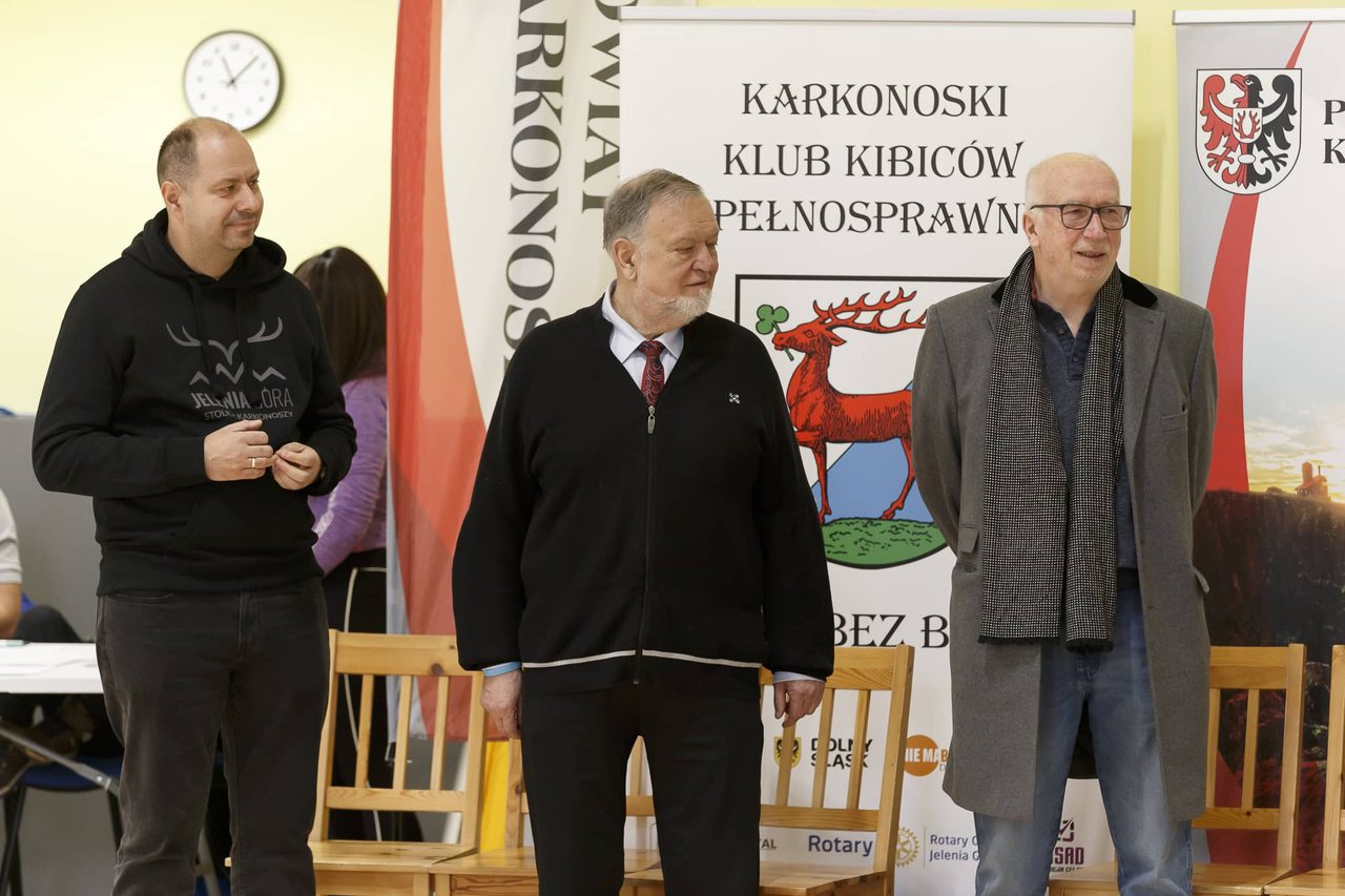 Rzucali kulami w Jeleniej Górze