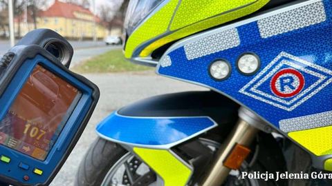 Gnał 107 km/h przez miasto