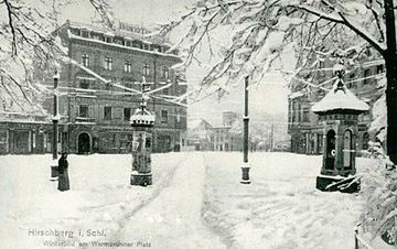 Warmbrunnerplatz w zimowej szacie.