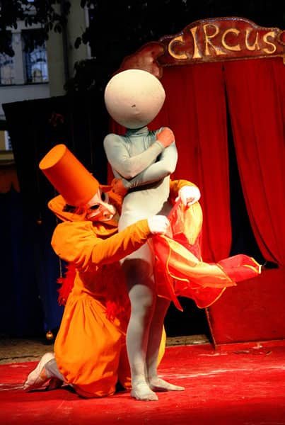 Uliczny teatr nie zna granic