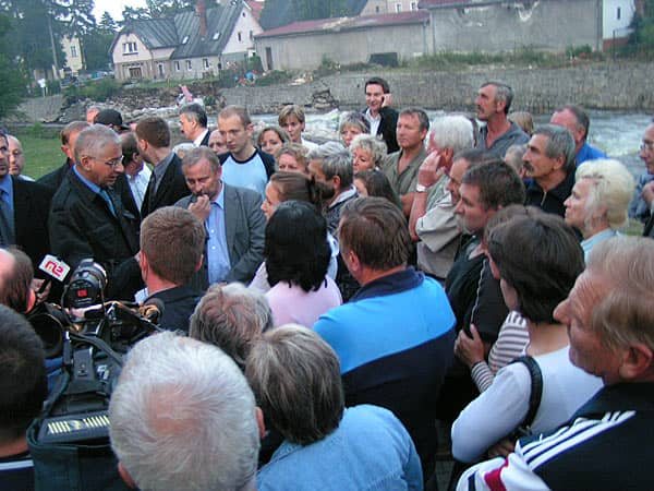 Dorn oglądał tereny po powodzi