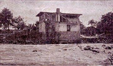 Ta sama rzeka podczas powodzi z roku 1897.