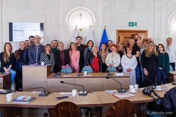 Nowa platforma dla firm z Karkonoszy