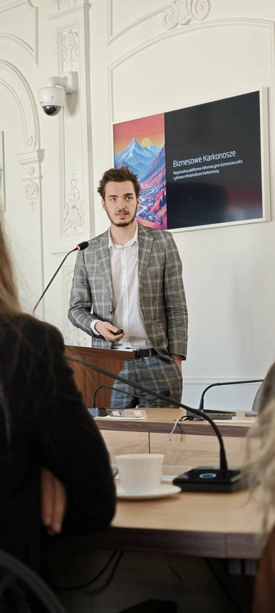 Nowa platforma dla firm z Karkonoszy
