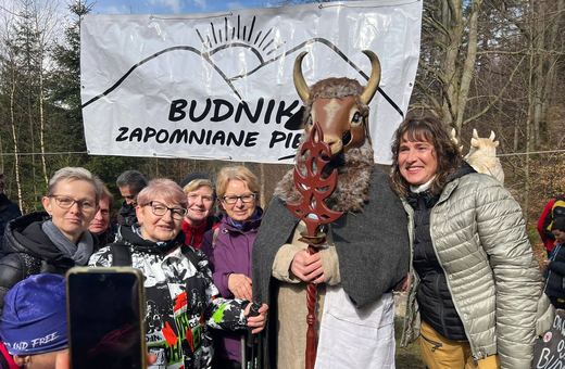 Powitanie słońca w Budnikach