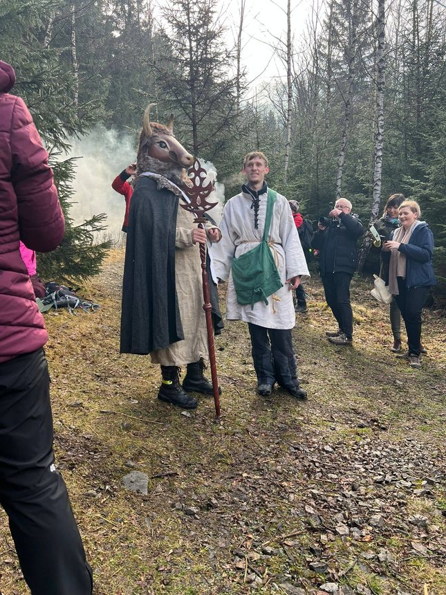 Powitanie słońca w Budnikach