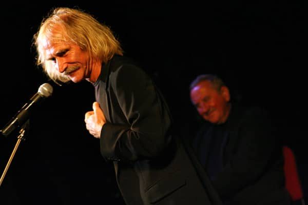Jerzy Kryszak na teatralnej scenie.