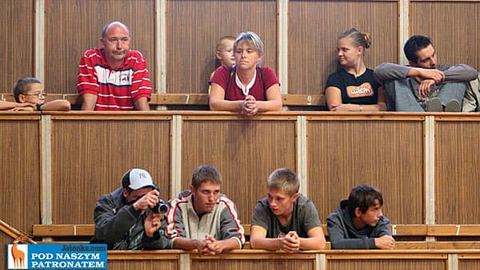 Trener Sudetów Ireneusz Taraszkiewicz często nie zgadzał sie z decyzjami arbitrów.