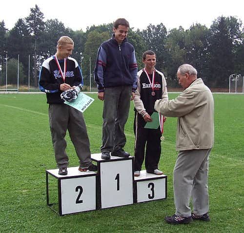 Zwycięzcy na podium.