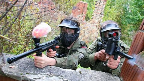 Niegroźna strzelanina na poligonie.