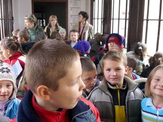Ostatnio zaprosiła do ratusza najmłodszych konsumentów: dzieci ze Szkoły Podstawowej nr 13.