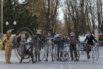 Na bicyklu jeżdzi się trudniej niż na rowerze