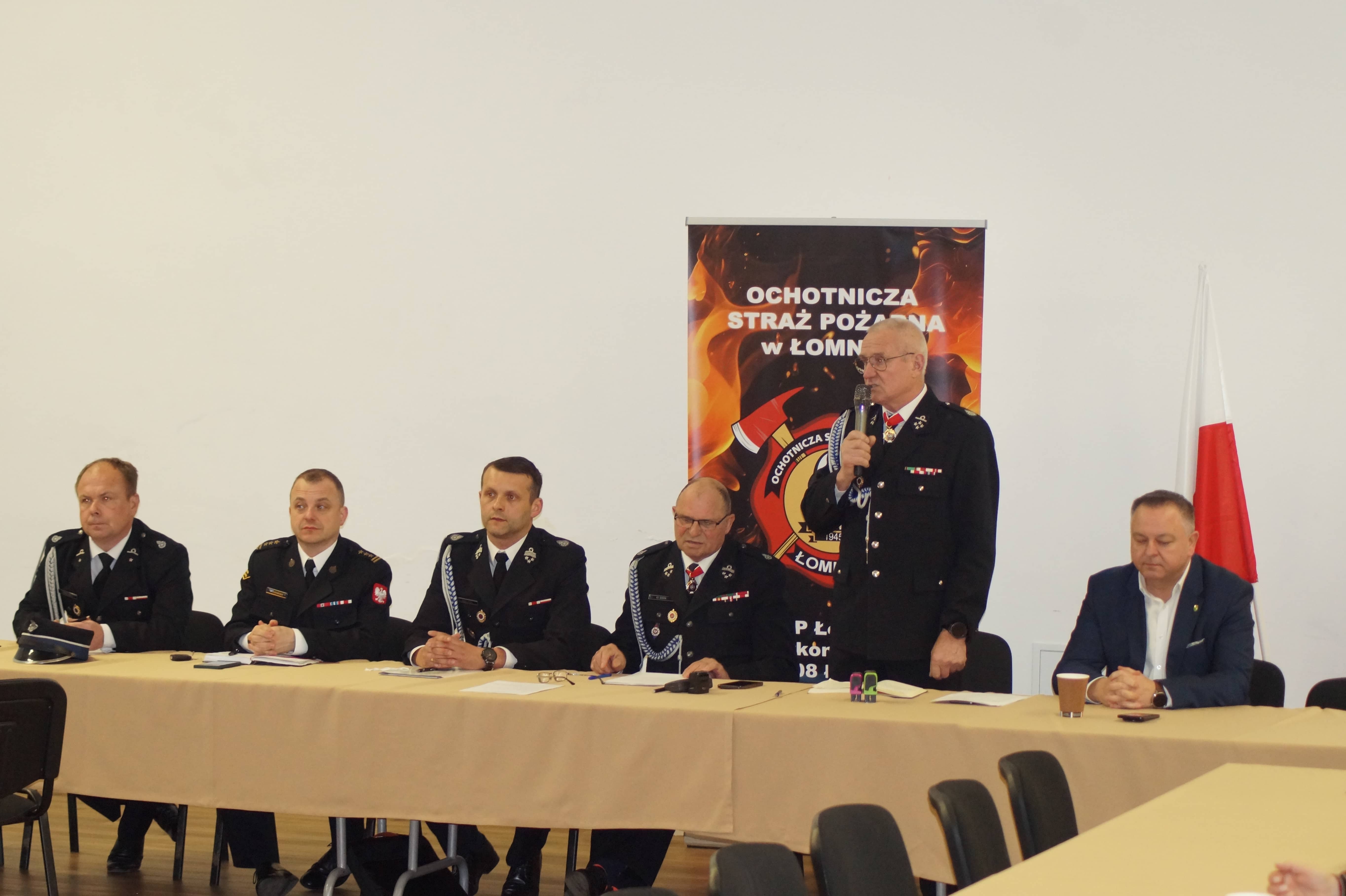 Nowe władze w OSP Łomnica