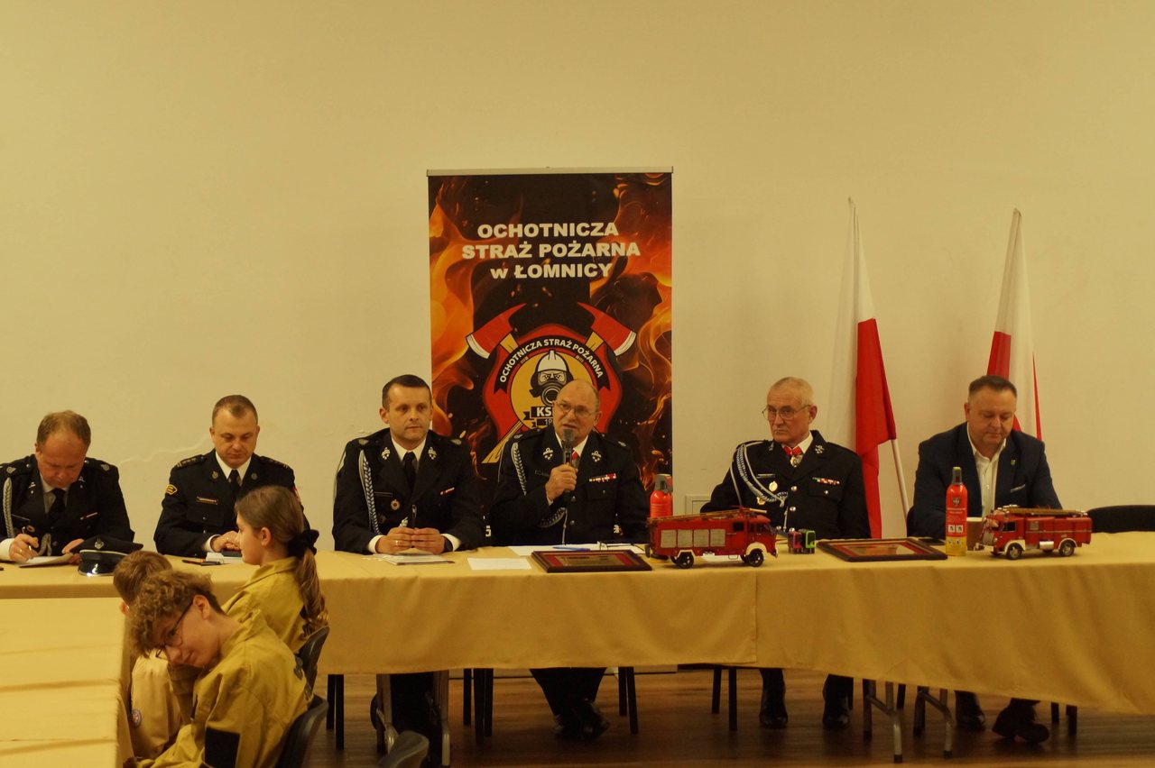 Nowe władze w OSP Łomnica