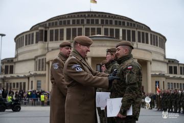 Święto Dolnośląskich Terytorialsów i nowi żołnierze w szeregach "Szesnastki"