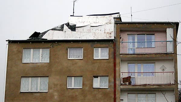 Wciąż usuwają skutki wichury